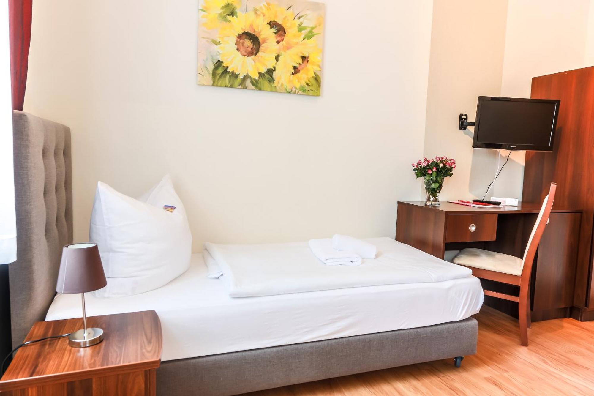 City Residence Hotel Frankfurt Oder Bahnhof Eksteriør billede