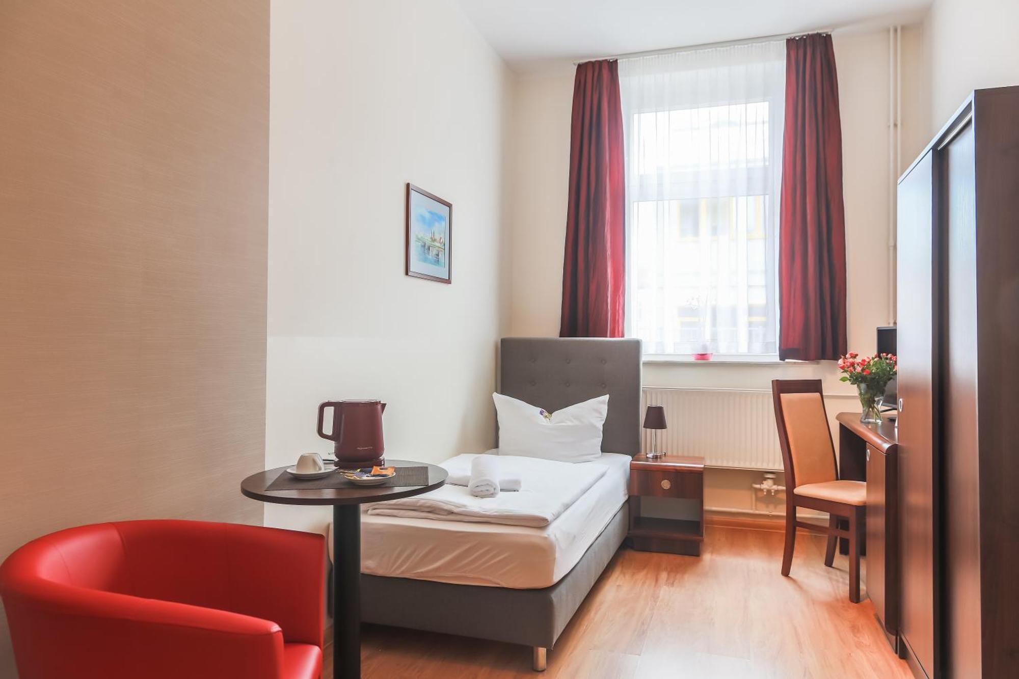 City Residence Hotel Frankfurt Oder Bahnhof Eksteriør billede