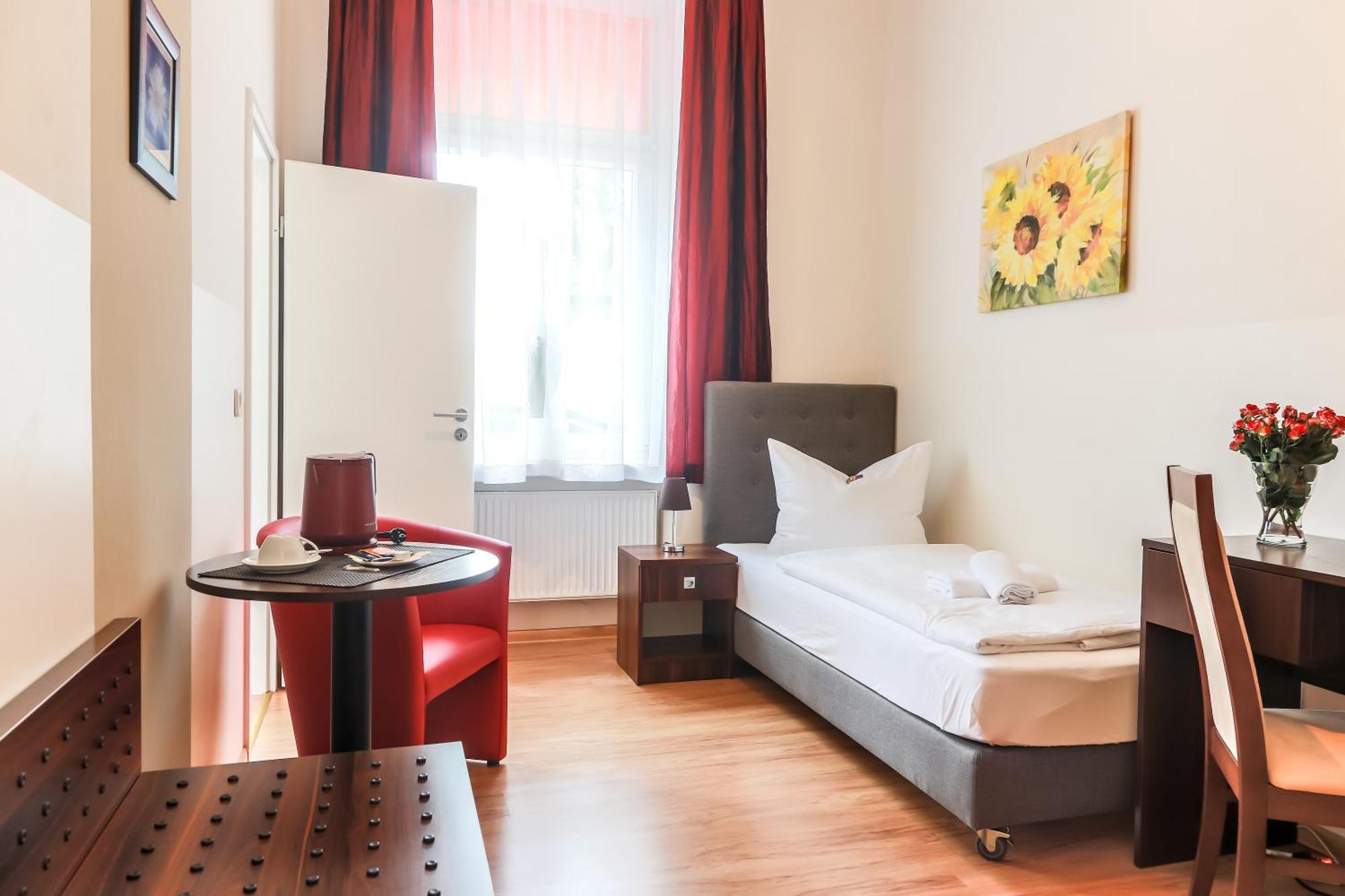 City Residence Hotel Frankfurt Oder Bahnhof Eksteriør billede